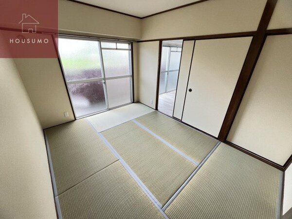 和室(柔らかい畳が心地よい和室)
