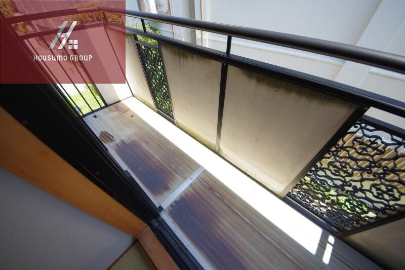 物件内観写真12　(落ち着いた時間を過ごせるバルコニーです)