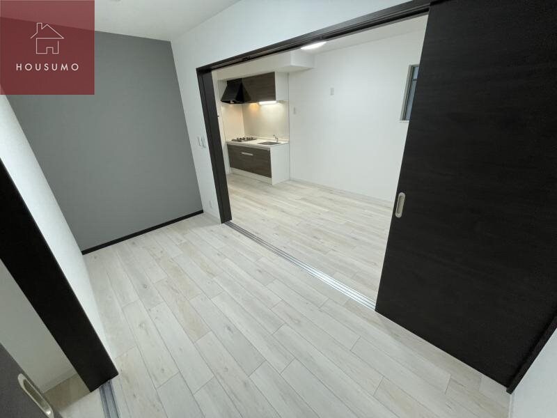 物件内観写真7　(使い勝手のいい洋室です)