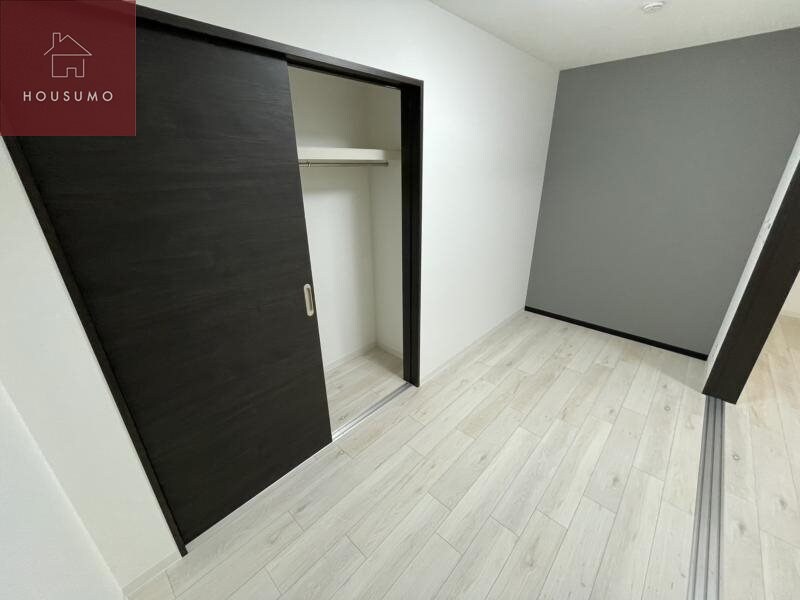 物件内観写真29　(明るい洋室です)