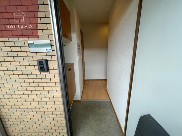 玄関(玄関です)