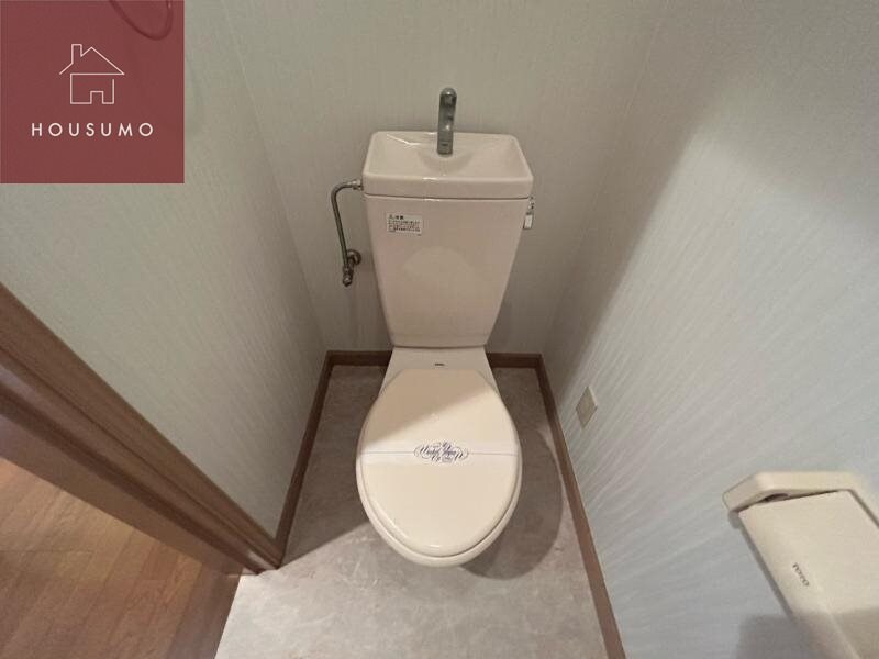 物件内観写真8　(コンパクトで使いやすいトイレです)