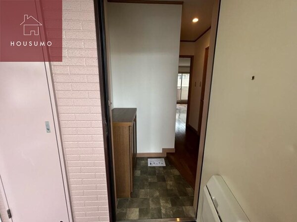 玄関(明るい玄関です)