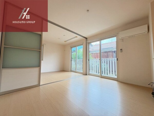 居室(同施工会社・同型モデルの室内です。（参考写真・イメージ写真）)