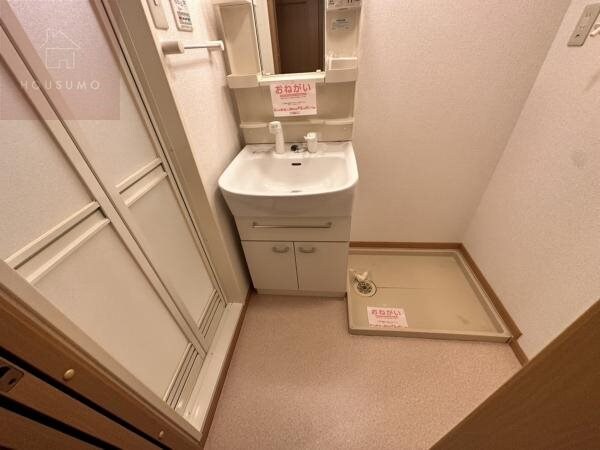 洗面・脱衣所(脱衣スペースもあります)