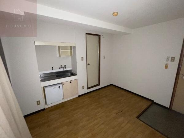 物件内観写真5　(居間です)