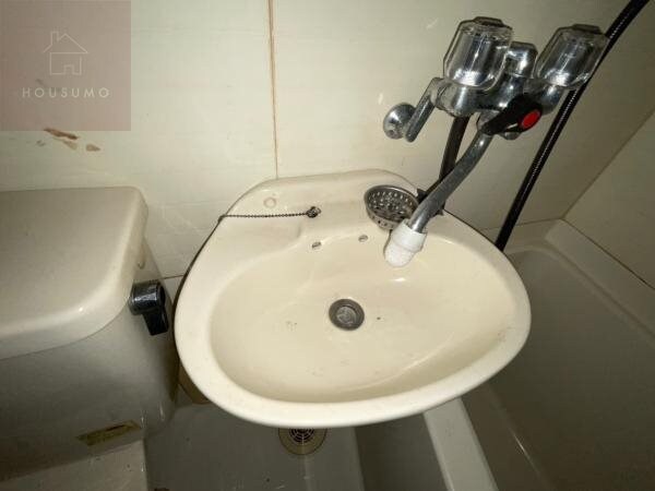 物件内観写真21　(スペースが確保できる洗面所です)