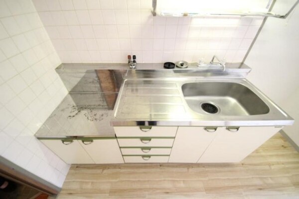 キッチン(キッチンでお料理をお楽しみください)