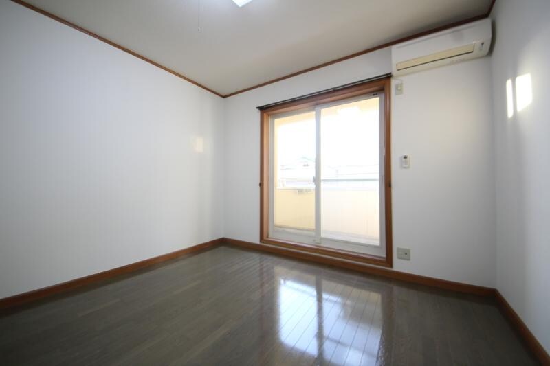 物件内観写真16　(ゆったり過ごせるリビングです)