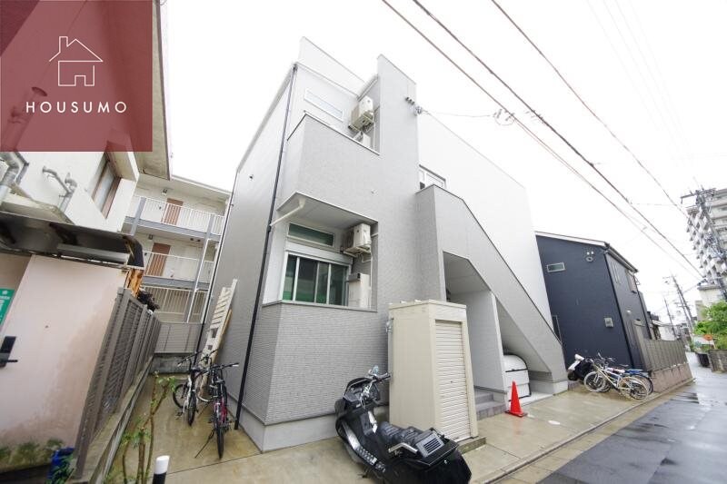 物件外観写真1　(外はこのようになっています)