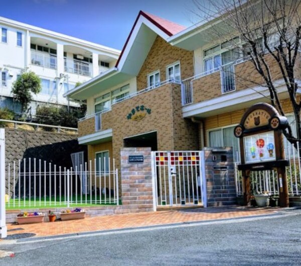 周辺環境(石切山手幼稚園 756m)