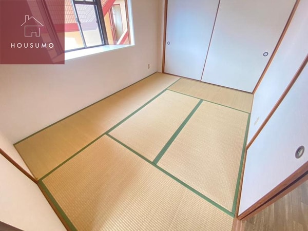 和室(柔らかい畳が心地よい和室)