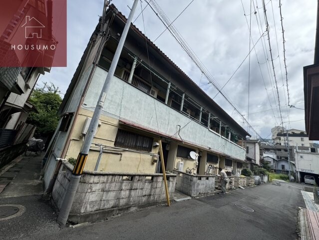 物件外観写真2　(きれいな外観です)