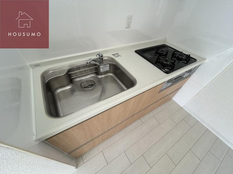 物件内観写真5　(使いやすいキッチンです)