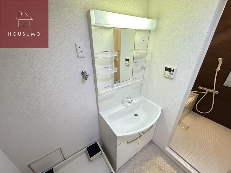 物件内観写真19　(独立洗面化粧台付き)