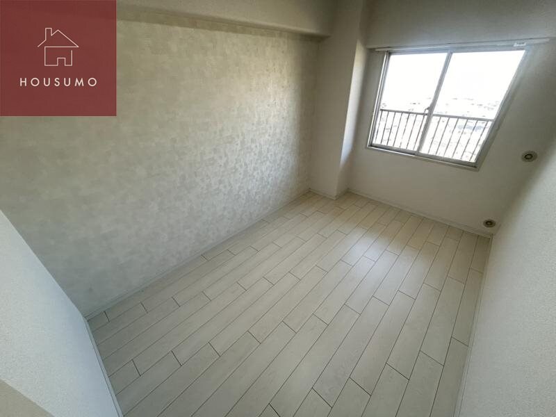 物件内観写真23　(内装は落ち着いています)