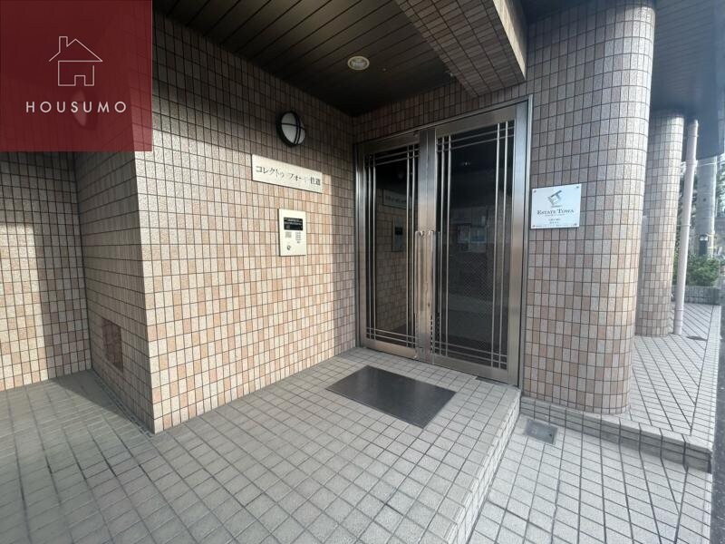 物件外観写真2　(エントランスです)