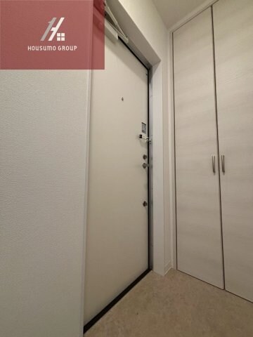 物件内観写真11　(落ち着いた玄関です)