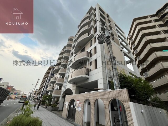 物件外観写真1　(おしゃれな外観です)