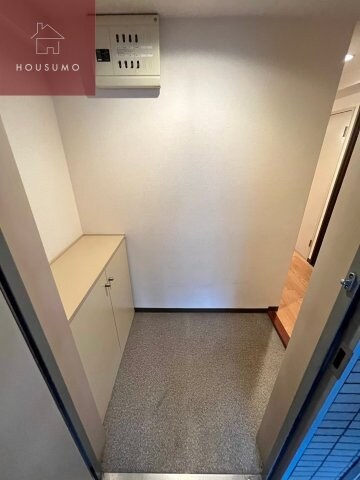 物件内観写真9　(きれいな玄関です)