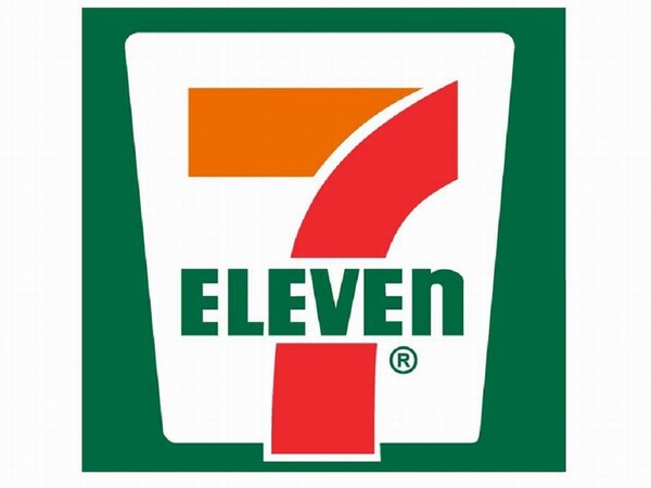 周辺環境(セブンイレブン 大阪今林4丁目店 696m)