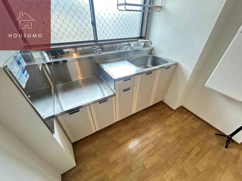 物件内観写真6　(お料理しやすいキッチンです)