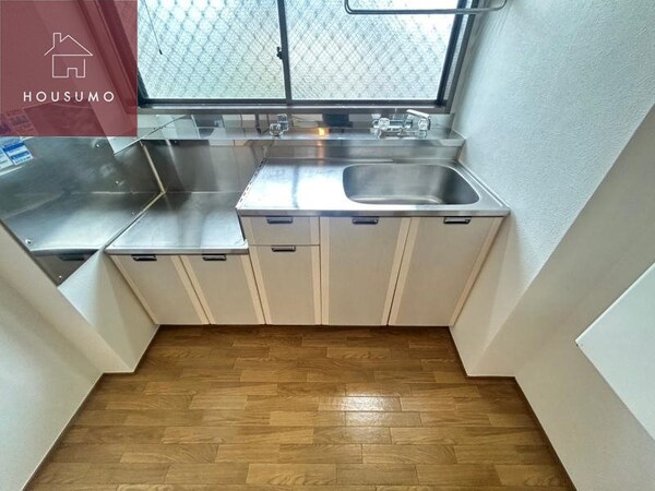 キッチン(キッチンです)