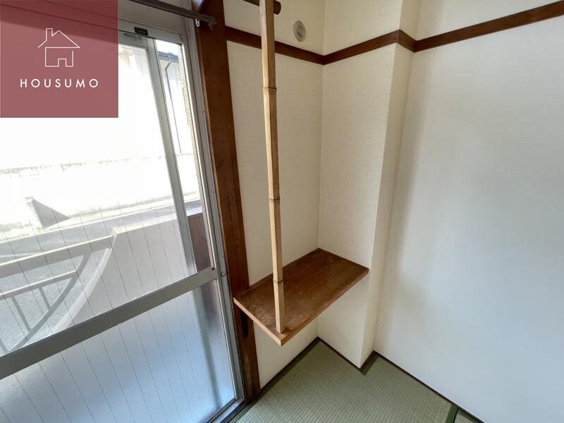 物件内観写真20　(便利な収納スペースです)