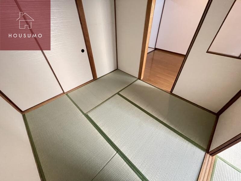 物件内観写真25　(和室、ちょっとしたくつろぎスペースにいかがでしょうか)