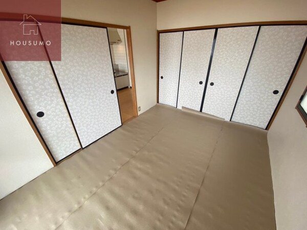 寝室(使い勝手のいい寝室です)