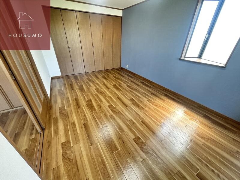 物件内観写真16　(ゆったりした洋室です)