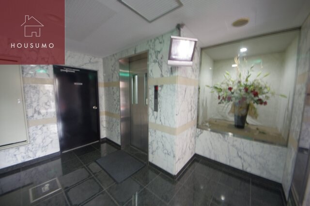 物件外観写真2　(毎日通るロビーはこのようになっています)