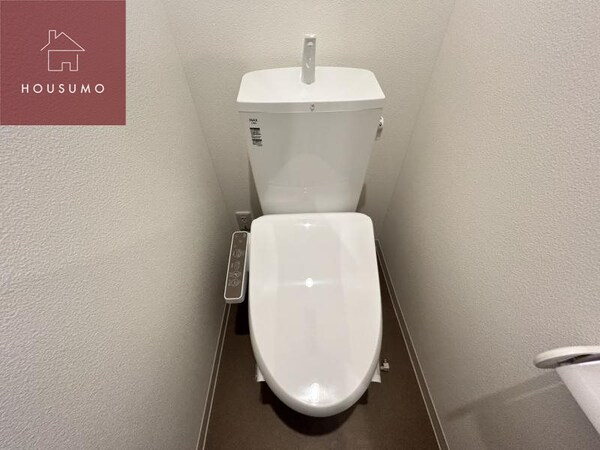 トイレ(清潔感のあるトイレです)