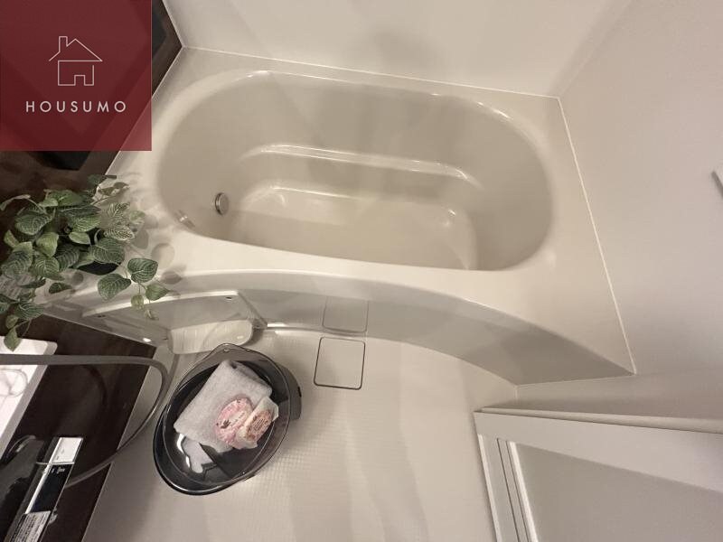 物件内観写真18　(コンパクトで使いやすいお風呂です)