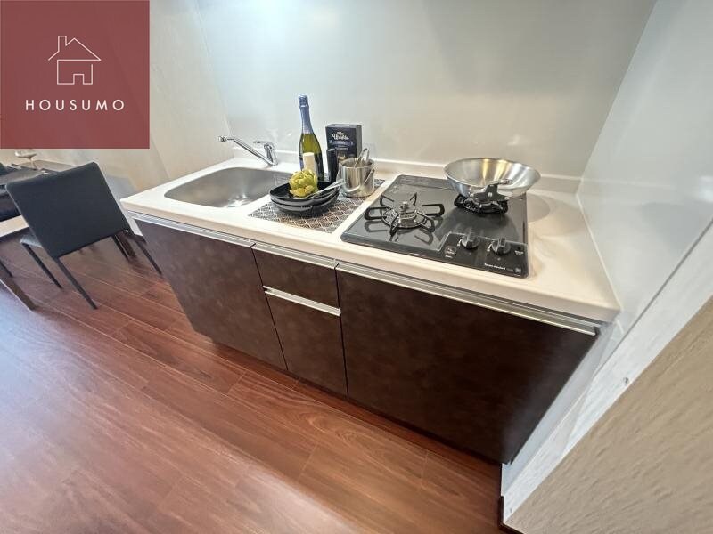 物件内観写真24　(コンパクトなキッチンで掃除もラクラク)