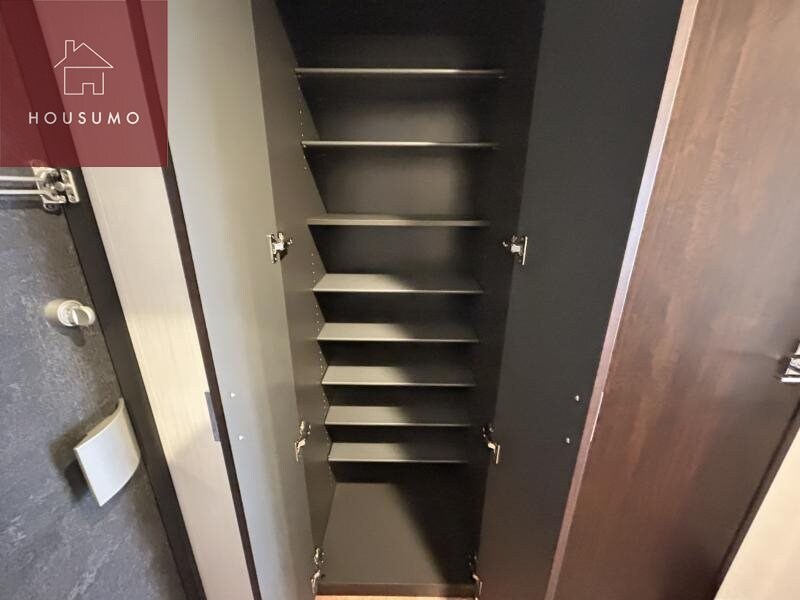 物件内観写真11　(大きなものも収納できそうです)