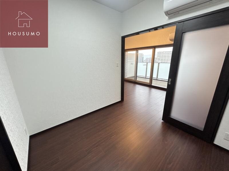 物件内観写真24　(ゆったりした洋室です)