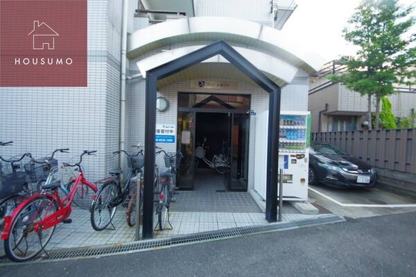 エントランス(毎日通るエントランスはこのようになっています)