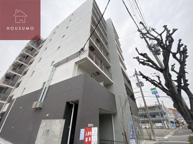 物件外観写真2　(きれいな外観です)