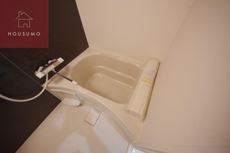 物件内観写真18　(コンパクトで使いやすいお風呂です)