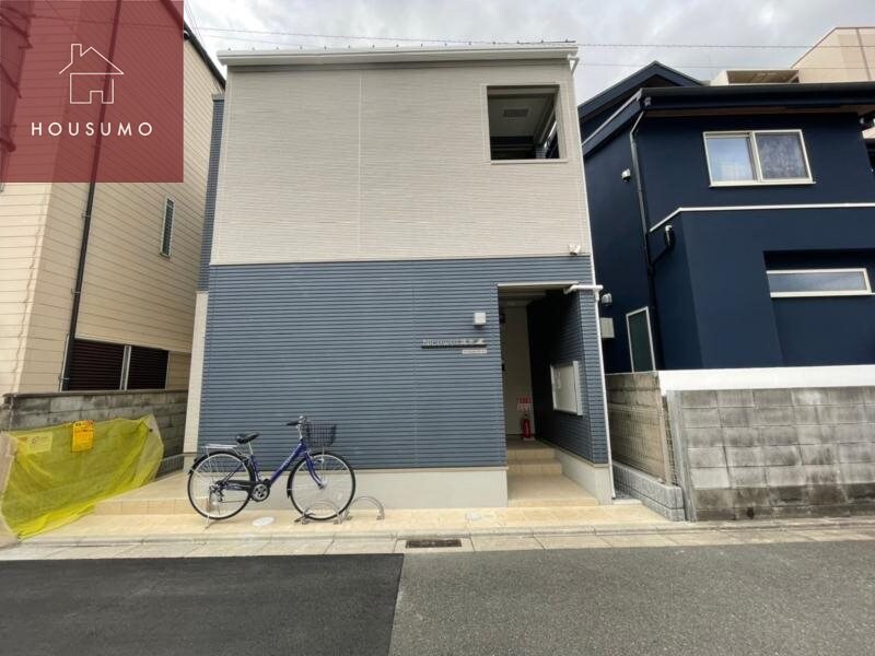 物件外観写真3　(物件の外観です)