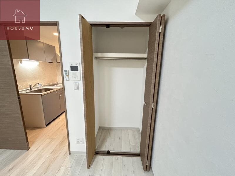 物件内観写真22　(収納豊富です)