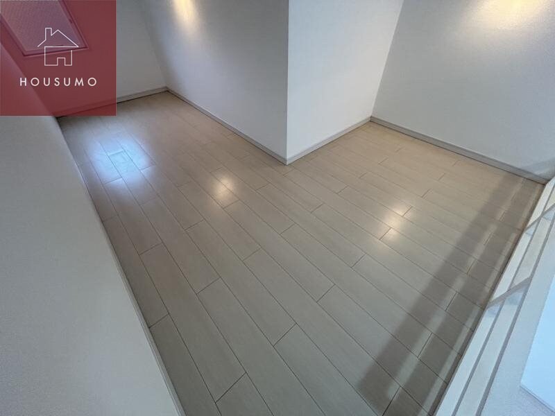 物件内観写真20　(大きなスペースがあり、収納には困りません)