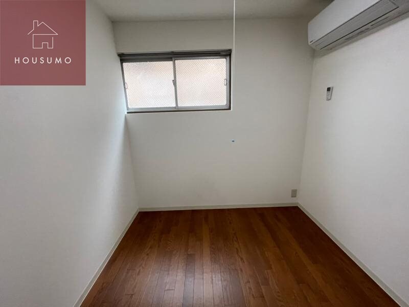 物件内観写真23　(内装は落ち着いています)