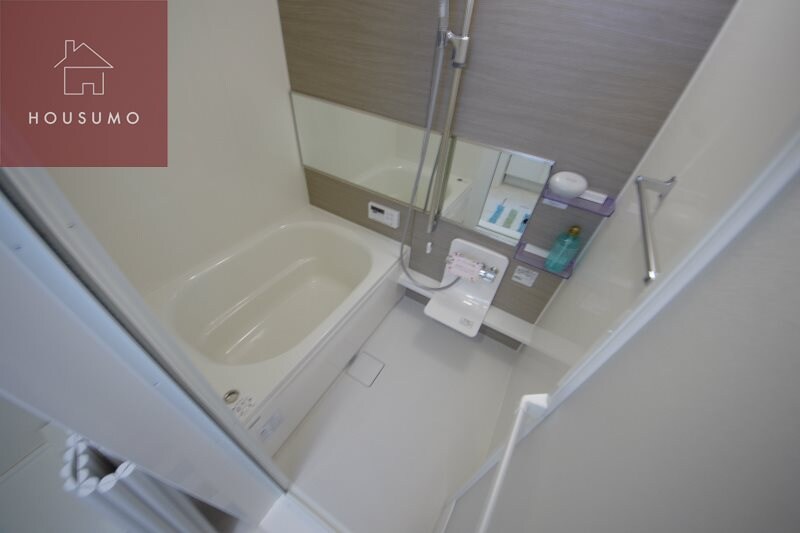 物件内観写真7　(きれいなお風呂です)