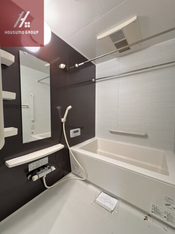 物件内観写真8　(落ち着いた空間のお風呂です)