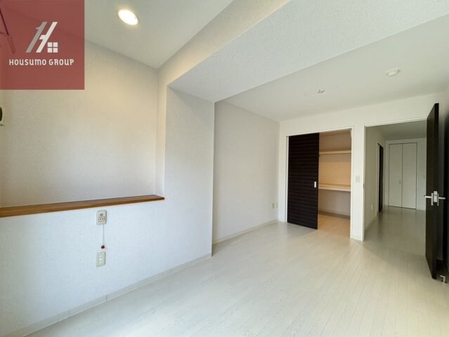 物件内観写真18　(スタンダードな洋室です)