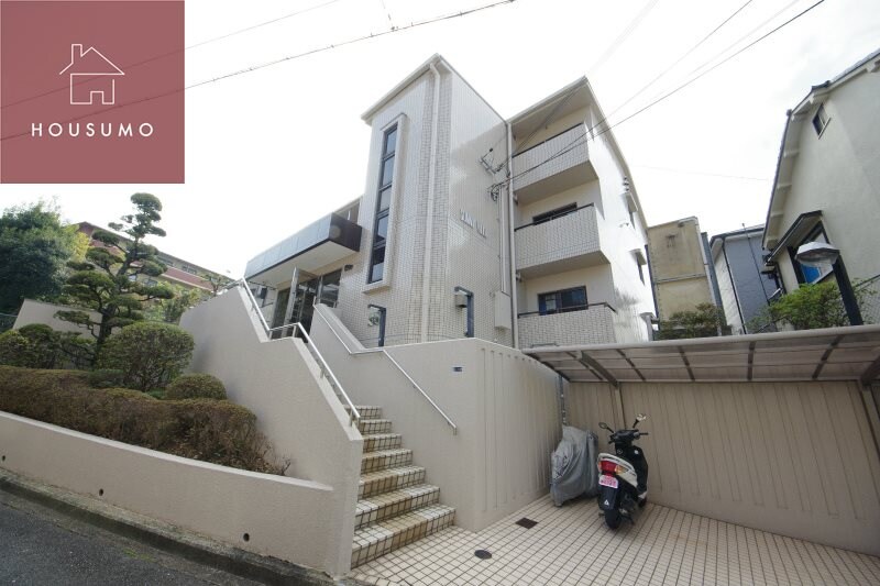 物件外観写真1　(外観も気になるポイント)