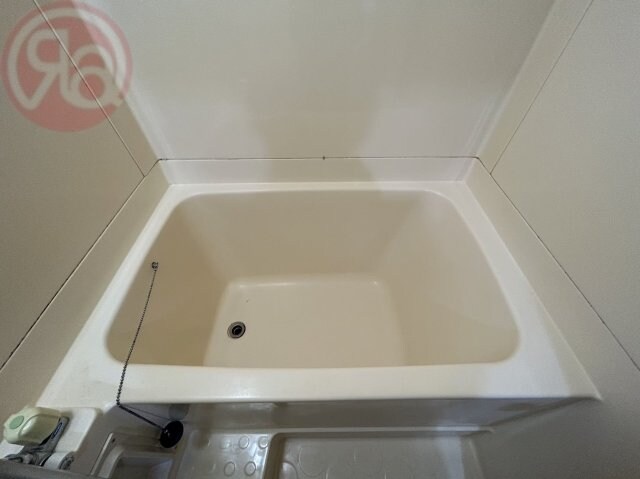 物件内観写真18　(日々の疲れを癒すお風呂付です)