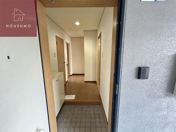 玄関(玄関です)